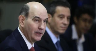 Ministro de Economía de Panamá Rechaza Aumentos Salariales y Jubilaciones Especiales en el Órgano Judicial