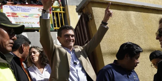 Rodrigo Paz Sorprende y Lidera la Primera Vuelta Electoral en Bolivia Prometiendo Liberalización Económica