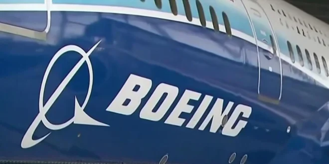 Trabajadores de Boeing inician huelga en demanda de mejores condiciones laborales