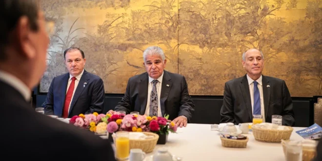 Japón reafirma confianza en el registro panameño de buques