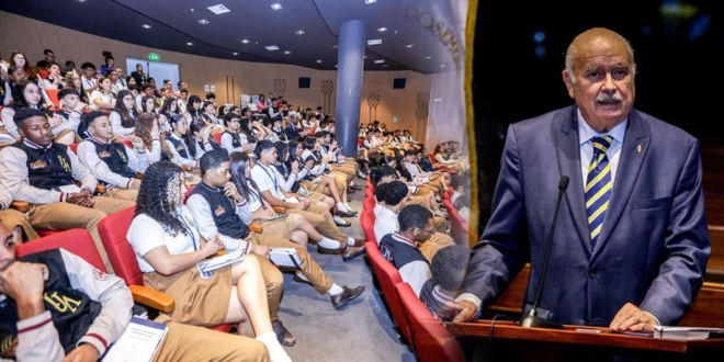 Jóvenes comprometidos con el futuro de Panamá