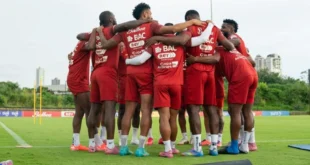 La Selección Mayor intensifica su preparación en el CAR de PANDEPORTES