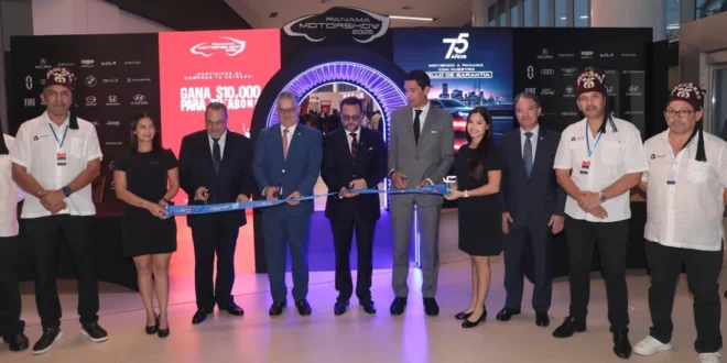 Ministro Orillac inaugura el Panama Motor Show 2025