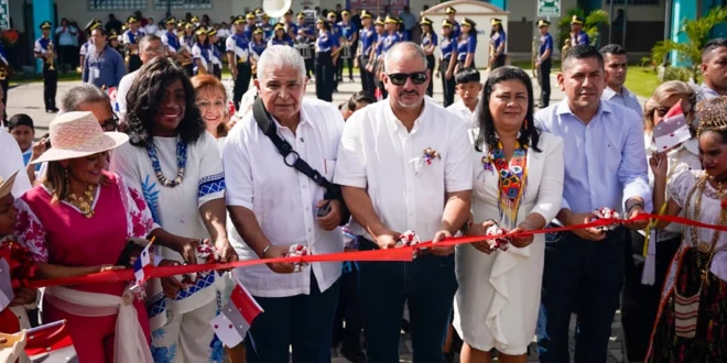 Mulino inaugura moderno centro educativo en El Barrero tras una década de espera