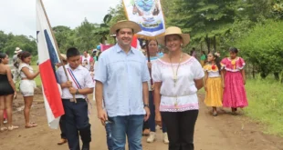 Diputado Joan Guevara celebra con la comunidad de El Tigre Abajo las fiestas patrias