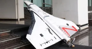 Moldavia exhibe dron ruso caído y convoca al embajador de Moscú por violación de espacio aéreo