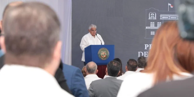 Moody’s mantiene calificación de Panamá mientras repuntan recaudaciones y exportaciones