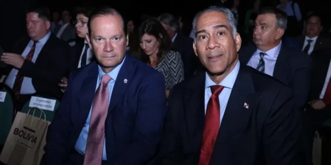 Panamá Refuerza Lazos con Bolivia en la Investidura del Presidente Rodrigo Paz Pereira