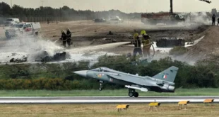 Tragedia en el Salón Aeronáutico de Dubái: Accidente de avión de combate indio cobra la vida de un piloto