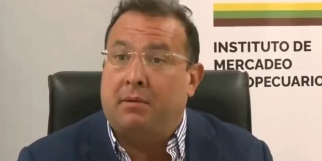 Escándalo en Naviferias: Un Representante de Corregimiento Bajo la Lupa por la Reventa de Jamones del IMA