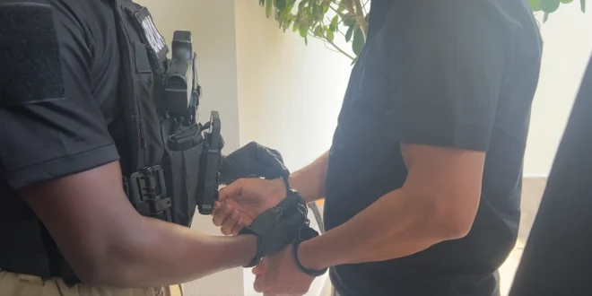 Fiscalía Aprehende A Exdirector De Pandeportes Y A Sus Socios