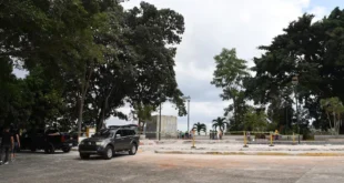 Investigación en marcha: Ministerio Público y DIJ intervienen tras demolición de monumento chino