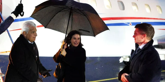 Presidente Mulino llega a Oslo para acompañar a María Corina Machado en la ceremonia del Nobel de la Paz y sostener encuentros de alto nivel