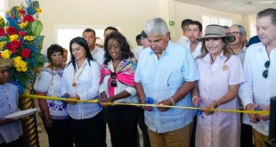 Educación de primer nivel: Mulino entrega el nuevo Centro de Educación Media de La Arena tras una década de espera