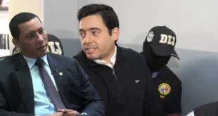 Abogado Víctor Orobio en audiencia de Gaby Carrizo en Panamá