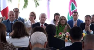 Yanibel Abrego en la inauguración de la nueva casa del partido CD