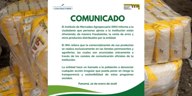 Sacos de arroz oficiales en una agroferia del IMA