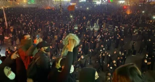 Cientos de manifestantes en las calles