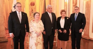 Justicia panameña se renueva: Agurto y Villalobos asumen como magistrados de la Corte Suprema