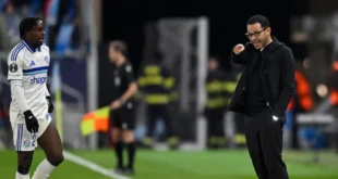 Liam Rosenior, el favorito para el Chelsea tras la inesperada salida de Enzo Maresca