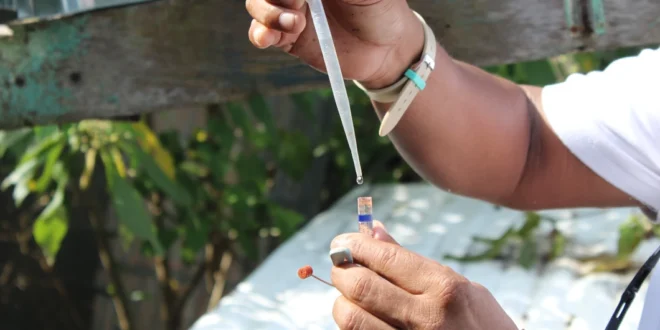 Personal del Minsa realizando labores de prevención y salud comunitaria en Panamá