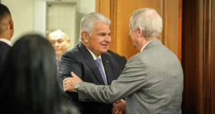 El presidente Mulino y José Antonio Kast en reunión diplomática en el Palacio de Las Garzas