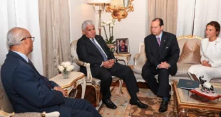 Presidente Mulino y Albert Ramdin en el Palacio de las Garzas conversando sobre democracia