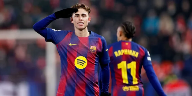 Jugadores del FC Barcelona celebrando la victoria ante el Slavia de Praga en Champions League