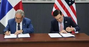 Firma del Memorando de Entendimiento entre el Embajador de EE.UU. y el Ministro de Salud de Panamá