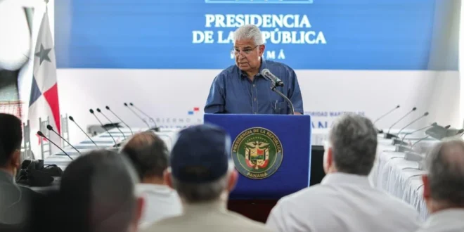 Presidente José Raúl Mulino en conferencia de prensa detallando el plan de reactivación económica para Panamá