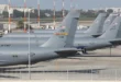 Aviones militares estadounidenses reabasteciendo combustible en el Aeropuerto Ben Gurion en Tel Aviv