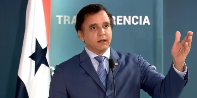 Excontralor de Panamá Gerardo Solís