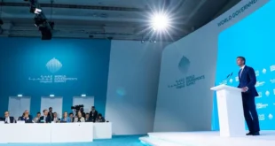 Santiago Peña en la Cumbre Mundial de Gobiernos en Dubái exponiendo sobre el potencial del Mercosur