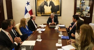 Presidente Mulino y Ilan Goldfajn del BID en reunión de gobernadores en Panamá