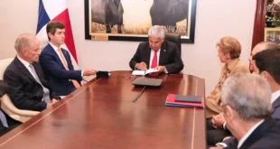 El presidente José Raúl Mulino en reunión estratégica con el Consejo Nacional de Relaciones Exteriores de Panamá