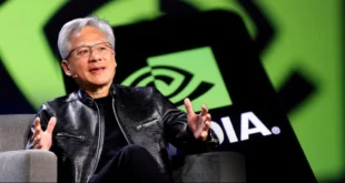 Jensen Huang de Nvidia explicando el futuro de la inteligencia artificial y el software
