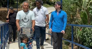 Alcalde Mayer Mizrachi inaugurando puentes y parques en Las Mañanitas, Panamá