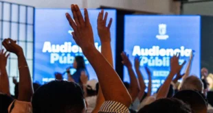 Reunión de participación ciudadana organizada por la Alcaldía de Panamá para el Plan de Ordenamiento Territorial