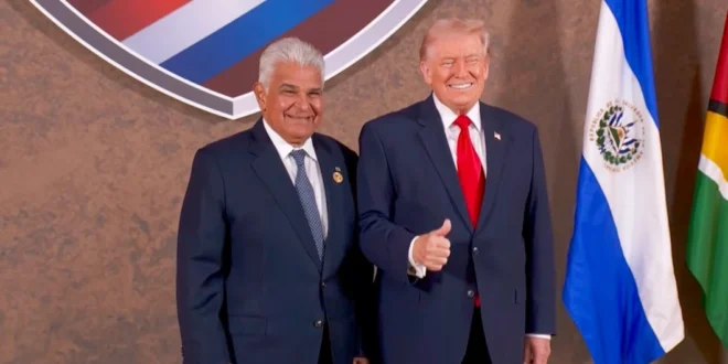 Saludo entre Donald Trump y José Raúl Mulino en la cumbre Escudo de las Américas en Miami