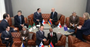 Javier Martínez-Acha en reunión diplomática con embajadores en México