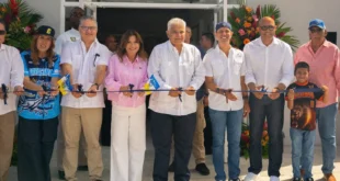 Presidente José Raúl Mulino en la inauguración del Estadio Mariano Bula en Colón