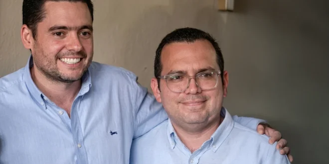 Luis Acevedo y Gaby Carrizo