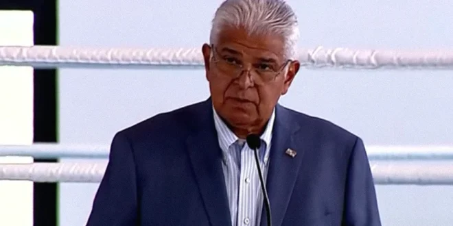 Presidente Mulino durante conferencia de prensa sobre temas de Estado y economía nacional