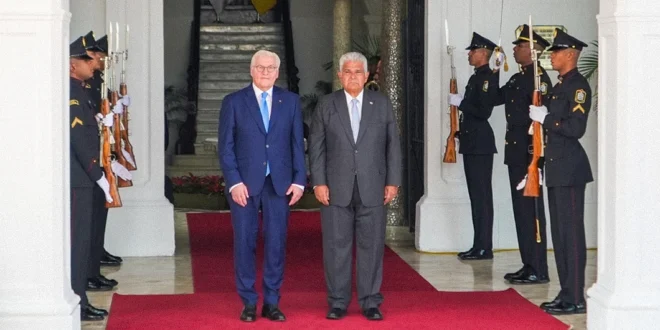 El presidente Mulino y el presidente alemán Steinmeier en el Palacio de las Garzas