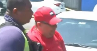 Detención de Alex Lee por presunto peculado