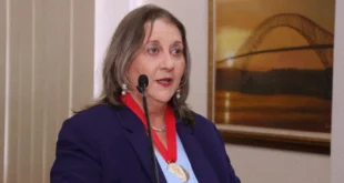 Ángela Russo, elegida como nueva Defensora del Pueblo