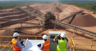 Instalaciones de manejo de material rocoso en el proyecto Cobre Panamá bajo supervisión técnica