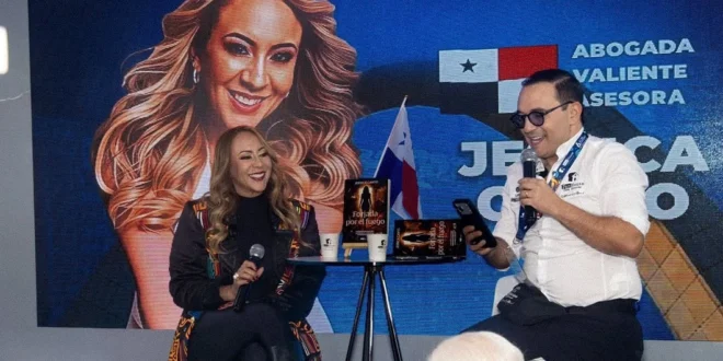 Jessica Canto durante su presentación literaria en la FILBo 2026