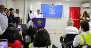 Presidente José Raúl Mulino anunciando sesiones extraordinarias en la Asamblea Nacional