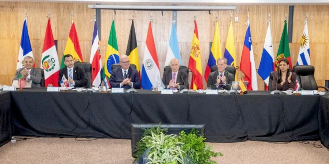 Luis Gómez Rudy durante la XVII Reunión del Comité Ejecutivo de la AIAMP en Paraguay